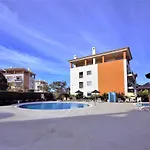 Luxury With Pool