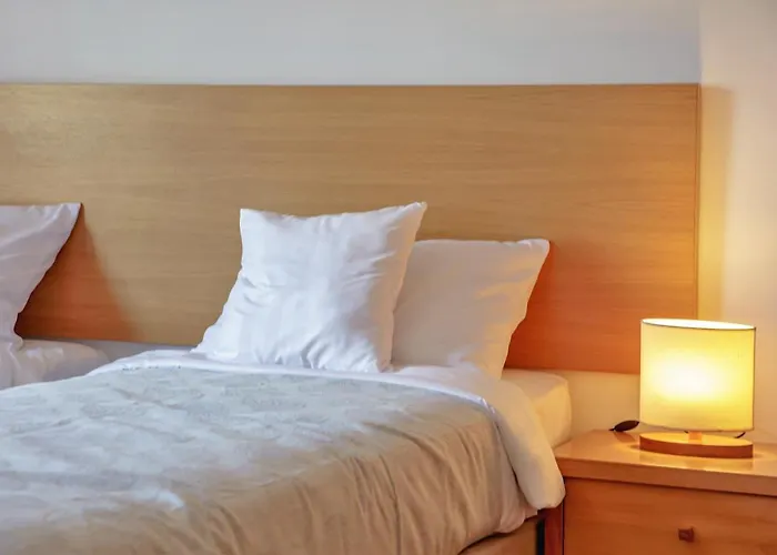 Luxury With Pool 公寓 *